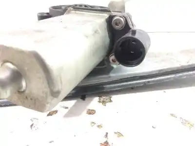 Second-hand car spare part driver left window regulator for dacia duster 1.5 dci diesel fap cat 110 cv / 81 kw oem iam references   