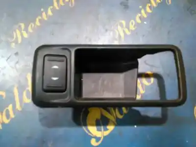 Peça sobressalente para automóvel em segunda mão Botão / Interruptor Elevador Vidro Traseiro Direito por FORD KUGA (CBV) 2.0 TDCi CAT Referências OEM IAM   