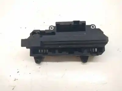 Pezzo di ricambio per auto di seconda mano Scatola Relè/fusibili per BMW SERIE 7 (E65/E66) 3.0 Turbodiesel CAT Riferimenti OEM IAM 6113690058301  