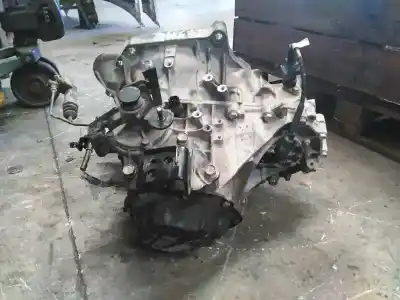 Pezzo di ricambio per auto di seconda mano riduttore per kia cee'd fastback (ed) 1.4 riferimenti oem iam t8j5g