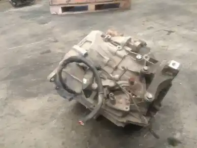 Автозапчастина б/у коробка передач для volvo c30 (533) 2.0 d посилання на oem iam 8g9r7002pc 6 velocidades 