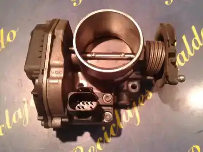 Pièce détachée automobile d'occasion BOITIER DE PAPILLON pour AUDI A4 BERLINA (B5)  Références OEM IAM 058133063C  