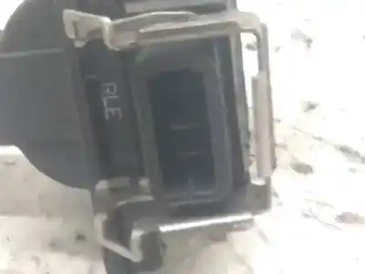 Pezzo di ricambio per auto di seconda mano Bobina Di Accensione per AUDI A4 AVANT (B5) 1.8 Quattro Riferimenti OEM IAM 058905105  