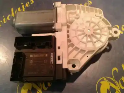 Second-hand car spare part LEFT FRONT WINDOW MOTOR for SEAT TOLEDO (5P2)  OEM IAM references 1T0959701G  