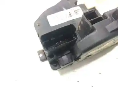 Peça sobressalente para automóvel em segunda mão fechadura da porta dianteira direita por hyundai i30 2.0 crdi cat referências oem iam 