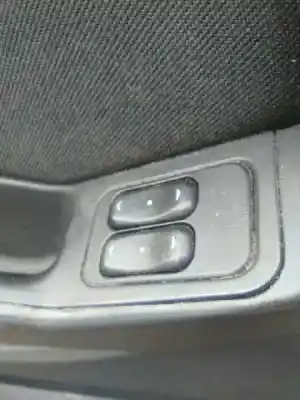 Peça sobressalente para automóvel em segunda mão botão / interruptor elevador vidro dianteiro esquerdo por opel meriva z13dt referências oem iam 