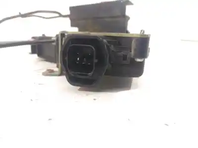 Peça sobressalente para automóvel em segunda mão fechadura da porta dianteira direita por kia rio 1.5 crdi ex2 referências oem iam 