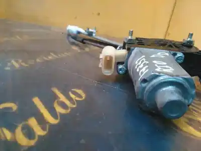 Peça sobressalente para automóvel em segunda mão elevador de vidros dianteiro direito por kia rio 1.5 crdi ex2 referências oem iam 