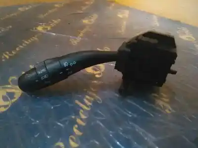 Peça sobressalente para automóvel em segunda mão comutador de luzes por hyundai i30 2.0 crdi cat referências oem iam 