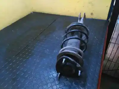 Peça sobressalente para automóvel em segunda mão amortecedor dianteiro esquerdo por toyota yaris (ncp1/nlp1/scp1) 1.3 16v cat referências oem iam 