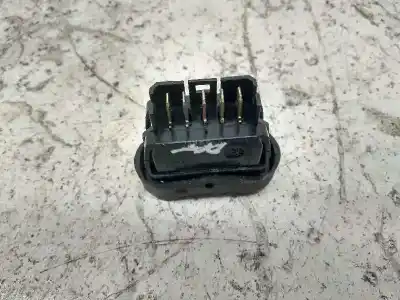 Second-hand car spare part RIGHT FRONT POWER WINDOW SWITCH for DACIA DUSTER  OEM IAM references   
