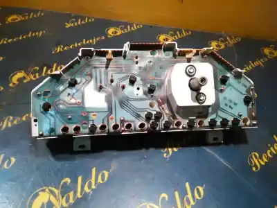 Pièce détachée automobile d'occasion COMPTEUR DE VITESSE TABLEAU DE BORD pour PEUGEOT 106 (S1)  Références OEM IAM   