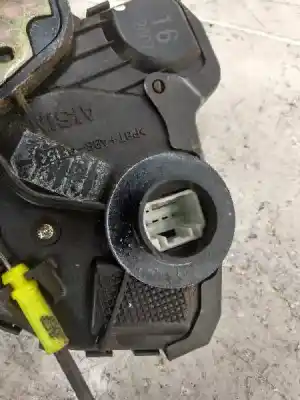 Second-hand car spare part left front door lock for toyota corolla (e12) 2.0 turbodiesel cat oem iam references   