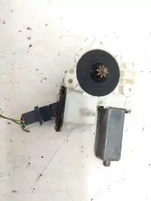 Second-hand car spare part right front window motor for toyota corolla (e12) 2.0 turbodiesel cat oem iam references 0130822032  