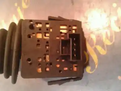 Pezzo di ricambio per auto di seconda mano Comando Pulito per OPEL COMBO 1.3 16V CDTI CAT (Z 13 DT / LN9) 69 CV / 51 KW Riferimenti OEM IAM 09185413  12268700