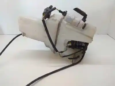 Second-hand car spare part windscreen washer bottle for volvo xc90 2.4 diesel cat oem iam references   