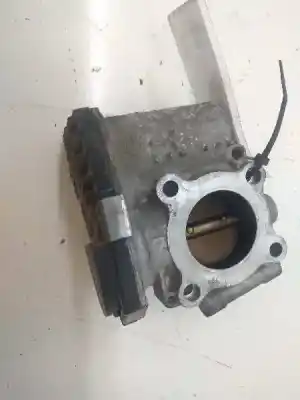Pièce détachée automobile d'occasion boitier de papillon pour opel astra j lim. 4türig selection références oem iam 55562270