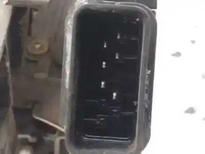 Peça sobressalente para automóvel em segunda mão fechadura da porta dianteira direita por ford focus lim. (cb4) focus lim. (cb4) (2007 - 2011) referências oem iam   