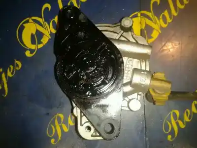 Peça sobressalente para automóvel em segunda mão Depressor De Travões / Bomba De Vácuo por OPEL CORSA 3 C 1.3 CDTI 70CH MANUAL Referências OEM IAM 73501167  