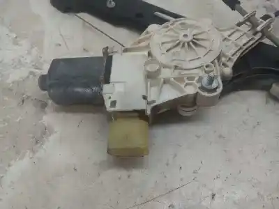 Second-hand car spare part driver left window regulator for bmw serie 1 berlina (e81/e87) 2.0 16v diesel cat oem iam references 6927027