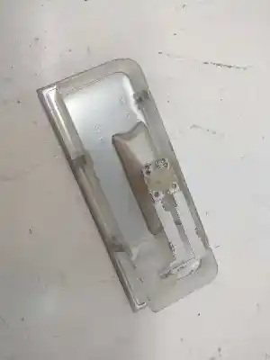 Second-hand car spare part INTERIOR LIGHT for BMW SERIE 1 BERLINA (E81/E87)  OEM IAM references 6951252  