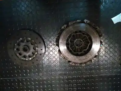 Pezzo di ricambio per auto di seconda mano KIT FRIZIONE per BMW SERIE 3 BERLINA (E46)  Riferimenti OEM IAM   