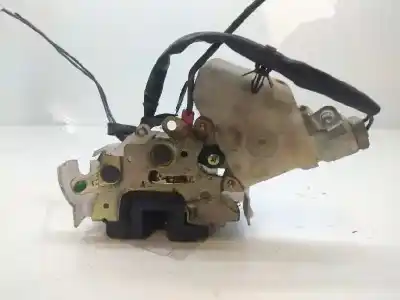 Second-hand car spare part Left Front Door Lock for RENAULT MAXITY 130 DXI OEM IAM references  2 CABLES 