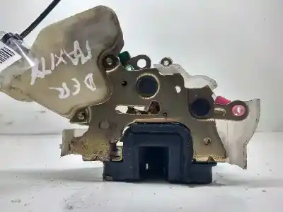 Second-hand car spare part front right door lock for renault maxity 130 dxi oem iam references   