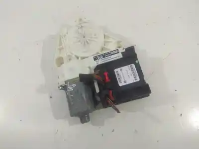 Peça sobressalente para automóvel em segunda mão Motor Elevador Vidro Dianteiro Direito por AUDI A3 (8P) 1.6 FSI Ambiente 116 CV / 85 KW Referências OEM IAM 8P0959802H  