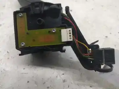 Peça sobressalente para automóvel em segunda mão Comutador De Luzes por SEAT LEON (1P1) 1.6 Referências OEM IAM 1K0953513A  