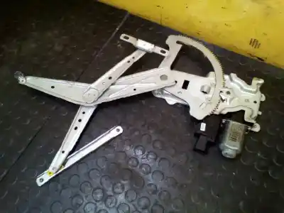 Peça sobressalente para automóvel em segunda mão elevador de vidros dianteiro direito por opel meriva 1.6 16v referências oem iam 93389552  