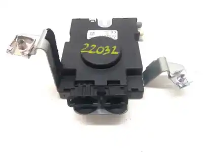 Pezzo di ricambio per auto di seconda mano Modulo Elettronico per AUDI A3 (8P) 2.0 TDI Riferimenti OEM IAM 8P0035225D  