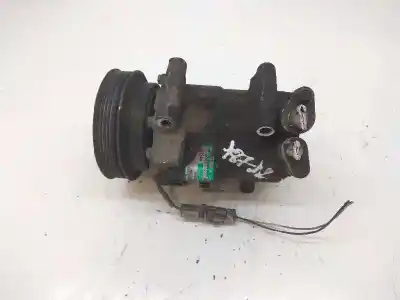 Second-hand car spare part air conditioning compressor for renault modus 1.4 16v oem iam references 8200365787  4 orejas