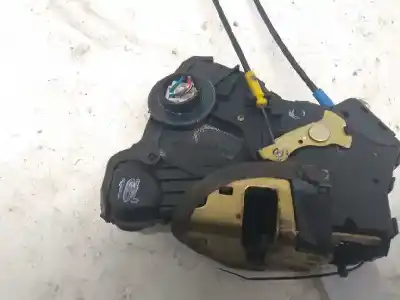 Peça sobressalente para automóvel em segunda mão Fechadura Da Porta Dianteira Esquerda por TOYOTA COROLLA (E12) 1.6 16V Referências OEM IAM  6 CABLES 