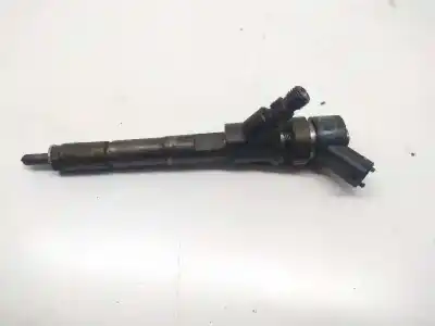 Pezzo di ricambio per auto di seconda mano iniettore per toyota yaris (ncp1/nlp1/scp1) 1.4 turbodiesel cat riferimenti oem iam 0445110085 2367083010 