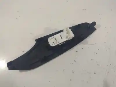 Peça sobressalente para automóvel em segunda mão botão / interruptor elevador vidro dianteiro direito por mazda 3 lim. (bl) 2.2 turbodiesel cat referências oem iam 