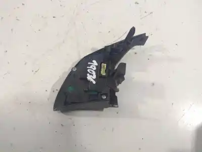 Peça sobressalente para automóvel em segunda mão comandos de alavanca por mazda 3 lim. (bl) 2.2 turbodiesel cat referências oem iam 75e504