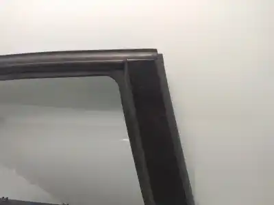 Tweedehands auto-onderdeel deur rechts achter voor bmw serie 1 berlina (e81/e87) 2.0 16v diesel cat oem iam-referenties 