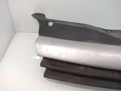 Автозапчасти б/у передняя решетка за opel astra h sedán (a04) 1.7 cdti (l69) ссылки oem iam   