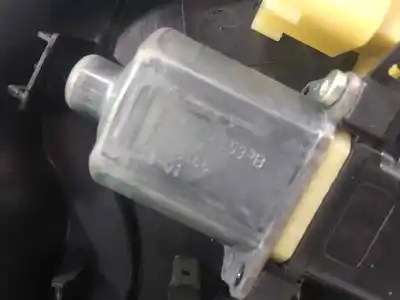 Second-hand car spare part passenger side right window regulator for ford fiesta vi (cb1, ccn) 1.5 tdci oem iam references 8a6114553b  