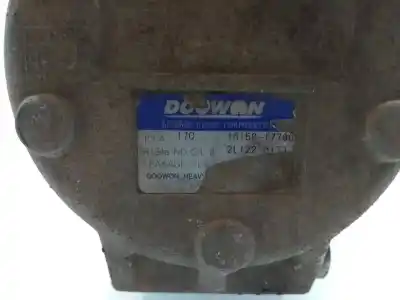 Pezzo di ricambio per auto di seconda mano Compressore Aria Condizionata per KIA SORENTO I (JC) 2.5 CRDi Riferimenti OEM IAM 1615017700 2 TOMAS POR ARRIBA 4 OREJAS