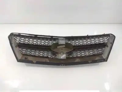 Pezzo di ricambio per auto di seconda mano Griglia Anteriore per KIA SORENTO I (JC) 2.5 CRDi Riferimenti OEM IAM 863503E020  