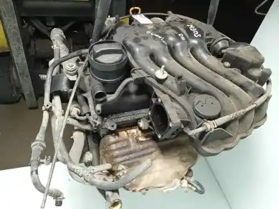 Pièce détachée automobile d'occasion moteur complet pour volkswagen golf iv berlina (1j1) 1.6 références oem iam akl motor ok 