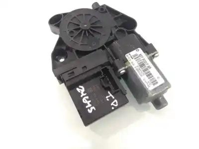 Pièce détachée automobile d'occasion  pour RENAULT SCENIC III  Références OEM IAM 827303178R  