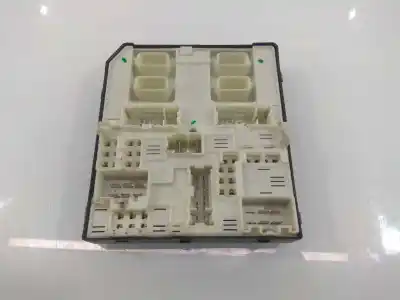 Second-hand car spare part fuse box unit for renault scénic iii (jz0/1_) 1.5 dci oem iam references 284b65628r usm-2010 