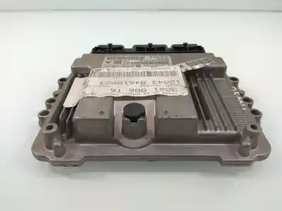 Pezzo di ricambio per auto di seconda mano Centralina Motore per PEUGEOT 307 BREAK / SW (S1) SW 90 CV / 66 KW Riferimenti OEM IAM 9661204380  0281012985