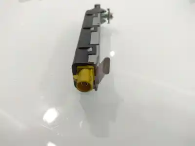 Автозапчастина б/у антена для seat leon sc (5f5) 2.0 tdi посилання на oem iam 5f4035225  