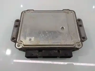 Peça sobressalente para automóvel em segunda mão CENTRALINA DE MOTOR UCE por CITROEN BERLINGO  Referências OEM IAM 9663943980 0281012619 