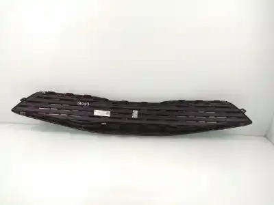 Автозапчасти б/у передняя решетка за kia stonic (ybcuv) 1.0 tgdi cat ссылки oem iam 86350h8400