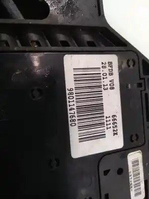 İkinci el araba yedek parçası RÖLE/SIGORTA KUTUSU için CITROEN C3 1.4 HDI (68 CV)  OEM IAM referansları 9801147680  